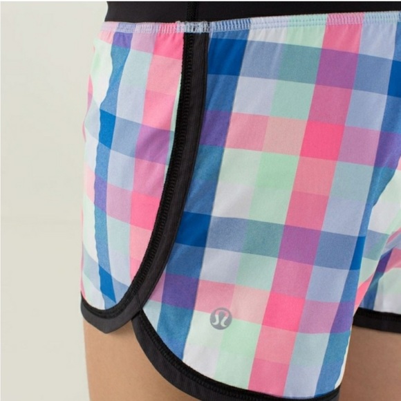 Lululemon | Groovy Run Short 2 Way Stretch - Picture 5 of 8